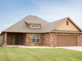 3533 Carriage Point Dr, Durant, OK 74701