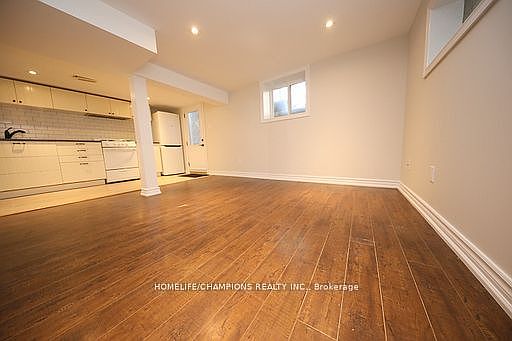 1st image of 1444 Dundas St E