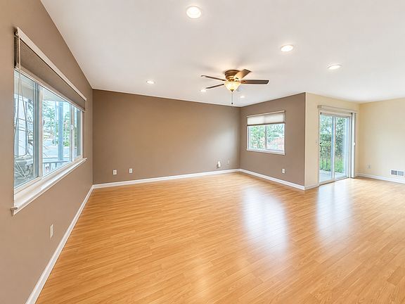 3rd image of 501 Tuttle Ave