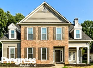 526 Fielding Ct, Fayetteville, GA