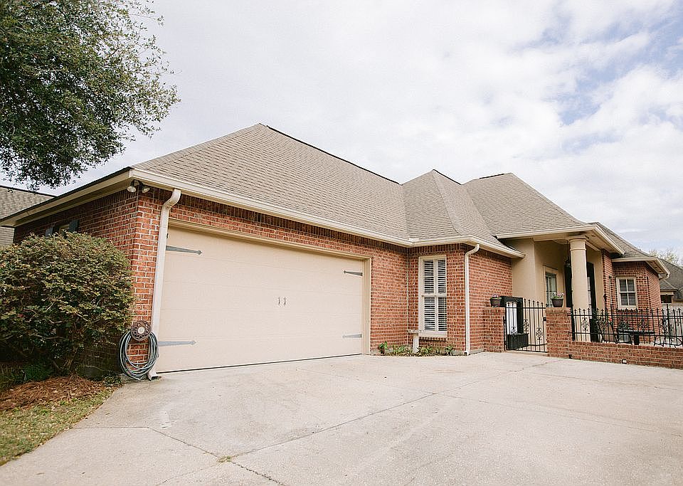 1st image of 36299 E Pine Grove Ct