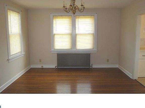 5th image of 200 Curtis Ave