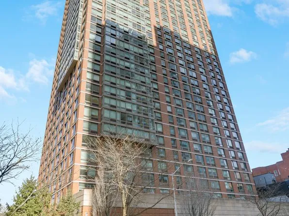 215 East 96th Street 25K image 15 of 15