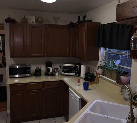 5th image of 2848 Forest Edge Dr