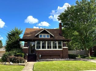750 Johnston St, Galesburg, IL 61401