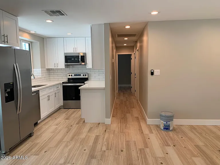3415 E Sheridan St — Photo 5