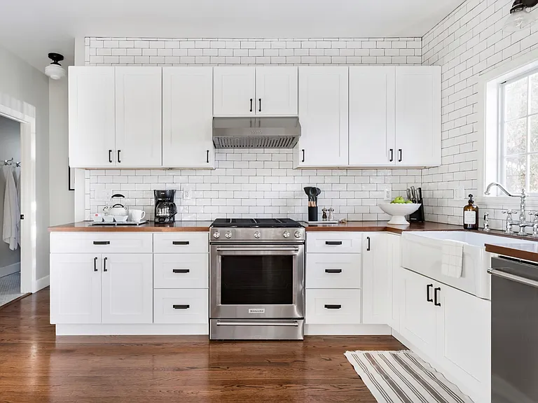 1070 N Rowan Ave #2 — Photo 6