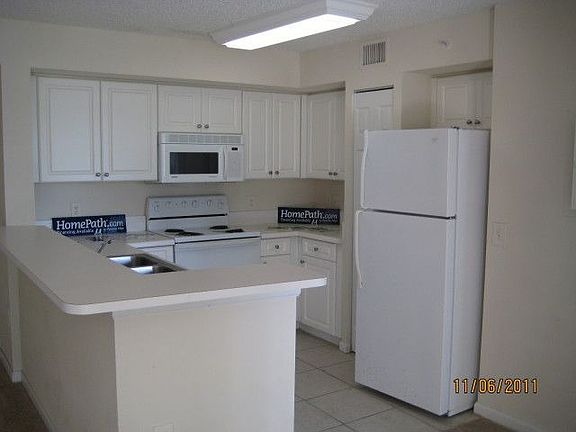 2nd image of 1160 Wildwood Lakes Blvd APT 204