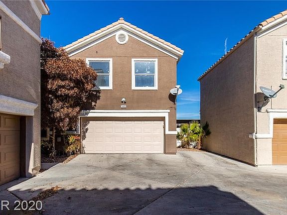 2nd image of 1465 Morro Creek St