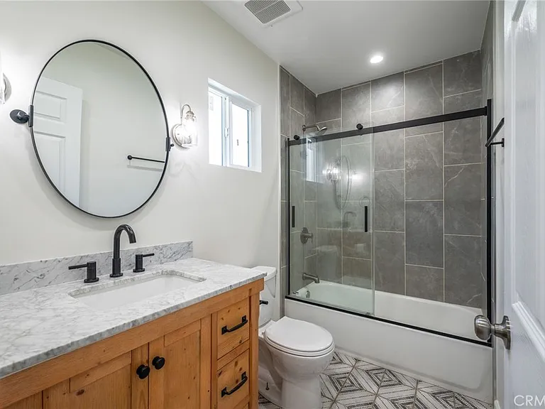 10972 McKinley Ave #1/2 — Photo 16