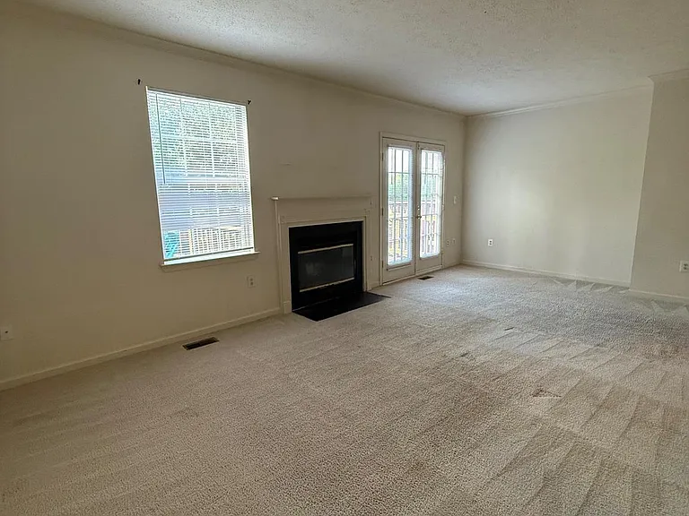 105 W Park Dr — Photo 7