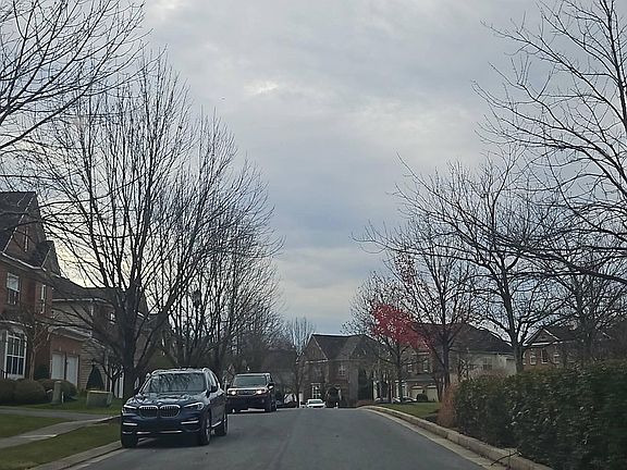 4th image of 7014 Rockstream Ct