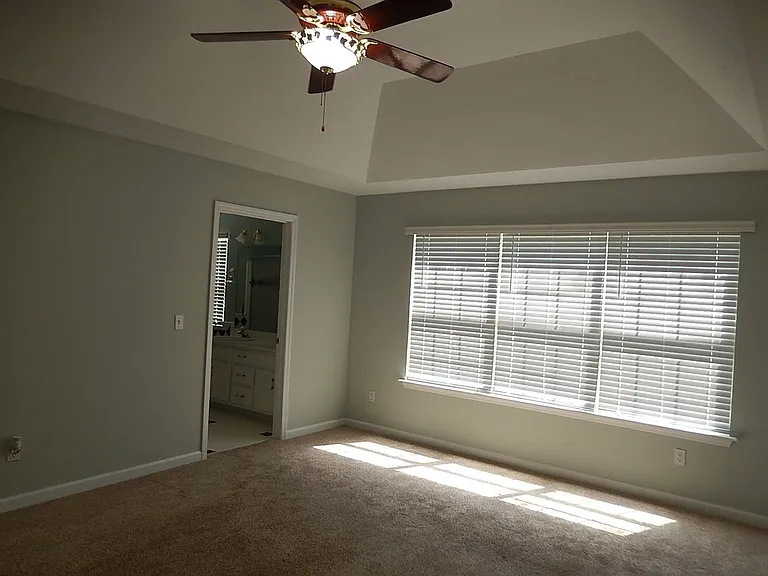 1858 Vineland Ln — Photo 19