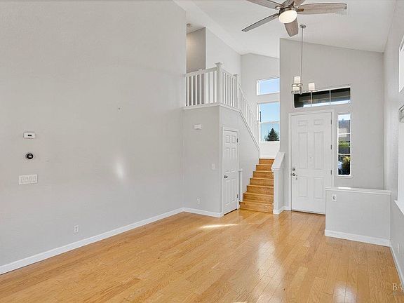 3rd image of 1210 Maple Drive