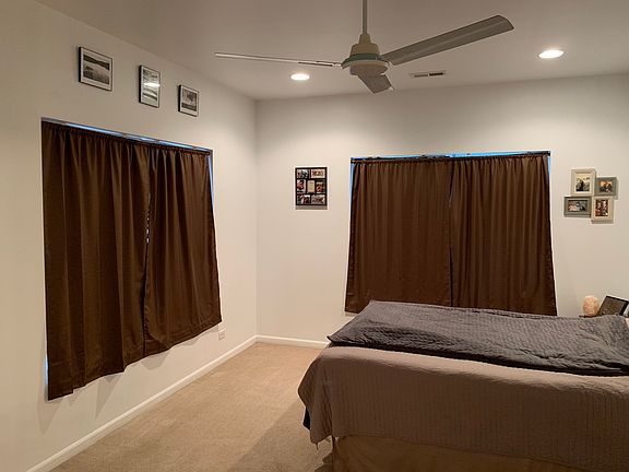5th image of 10 N Lake St APT 305