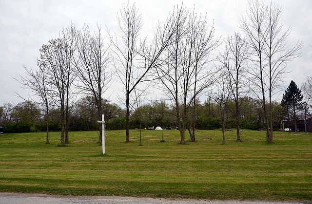 1st image of 6013 Tulip Ln