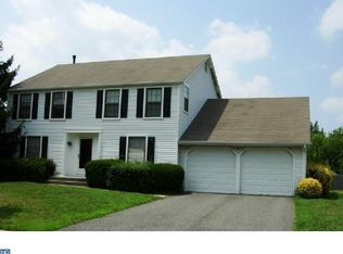 2 Hemlock Rd, Sewell, NJ 08080