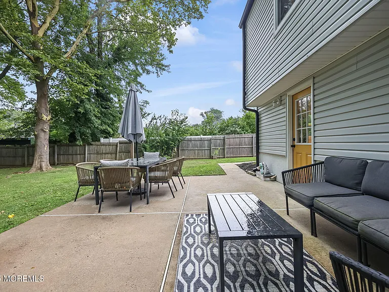13 Woodland Rd — Photo 30