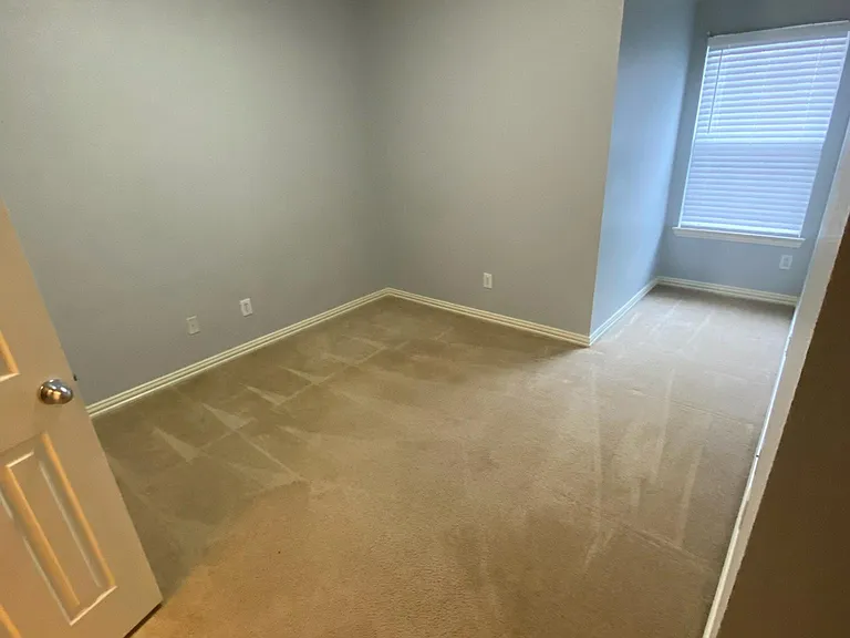 2508 Canyon Bay — Photo 33