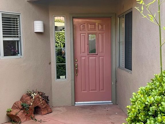 4th image of 811 Dusty Rose Dr
