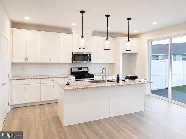 51 Sassafras Ln — Photo 2