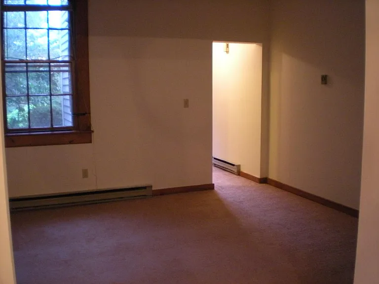 24 Compo Rd N #2 — Photo 3