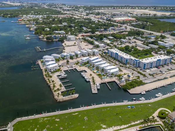 818 39th St, Marathon, FL 33050