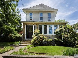 36 Englewood Ave, Teaneck, NJ 07666