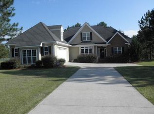 116 Sweet Water Dr, Thomasville, GA 31757