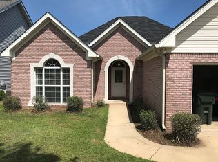214 Princeton Dr, Dothan, AL 36301