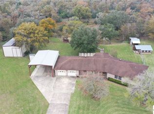 412 Schaefer Rd, Victoria, TX 77905