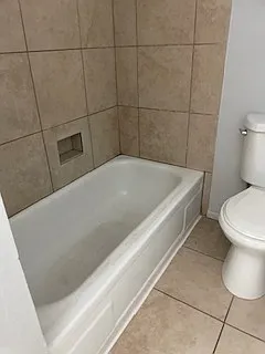 3709 Wellesley Dr NE #B — Photo 16