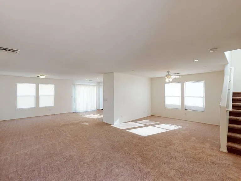 9546 Swiss Stone Ct — Photo 4