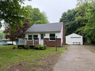 387 N West St, Hillsdale, MI 49242