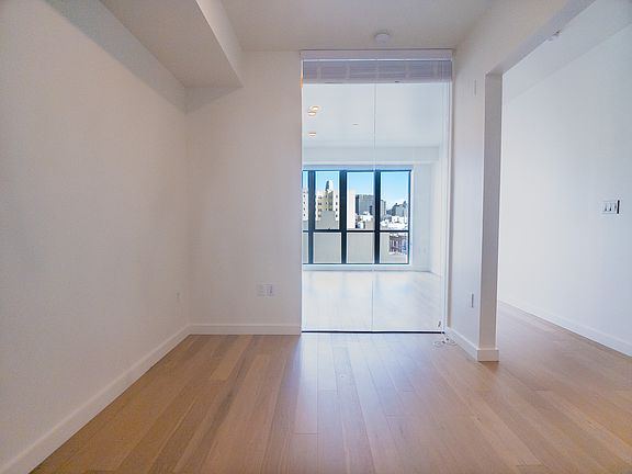 5th image of 1201 Sutter St Penthouse 606