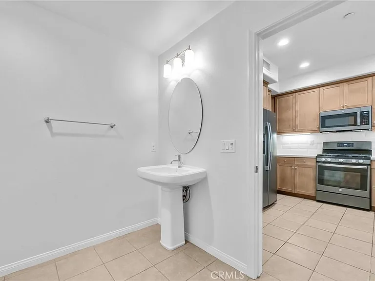 311 N Edenfield Ave — Photo 13