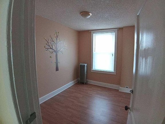 5th image of 7124 Torresdale Ave