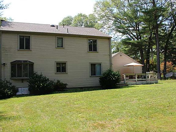 2nd image of 131 Wood Cove Dr