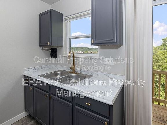 4th image of 3287 Morrison Ave APT 8