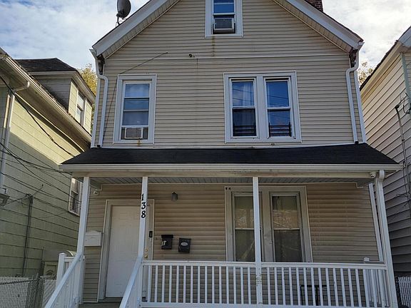 2nd image of 138 Crescent Ave