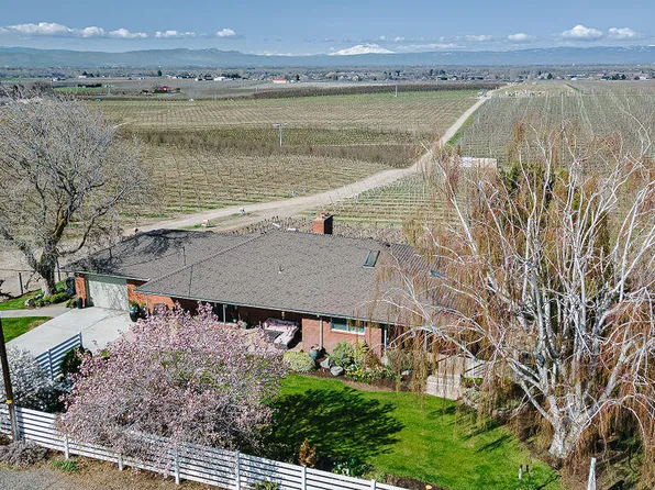 2160 Cheyne Rd, Zillah, WA 98953