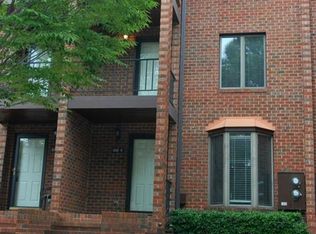 102 Wafco Ln UNIT E, Greensboro, NC 27401