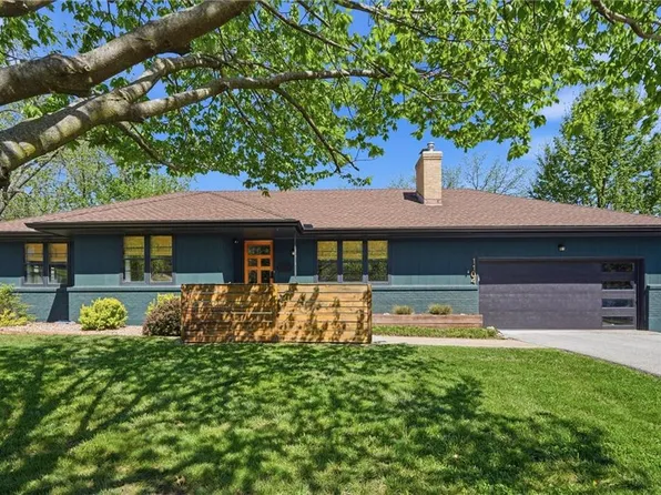 1104 W 93rd St, Kansas City, MO 64114