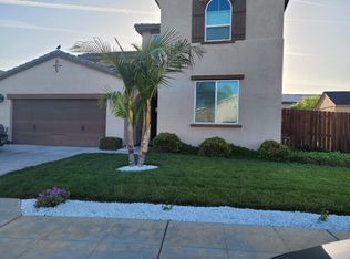 3694 N Arroyo Ave, Fresno, CA 93727