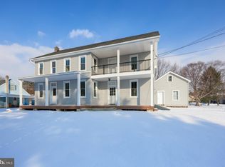 685 Hershey Mill Rd, Mountville, PA 17554