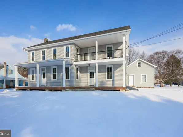 685 Hershey Mill Rd, Mountville, PA 17554