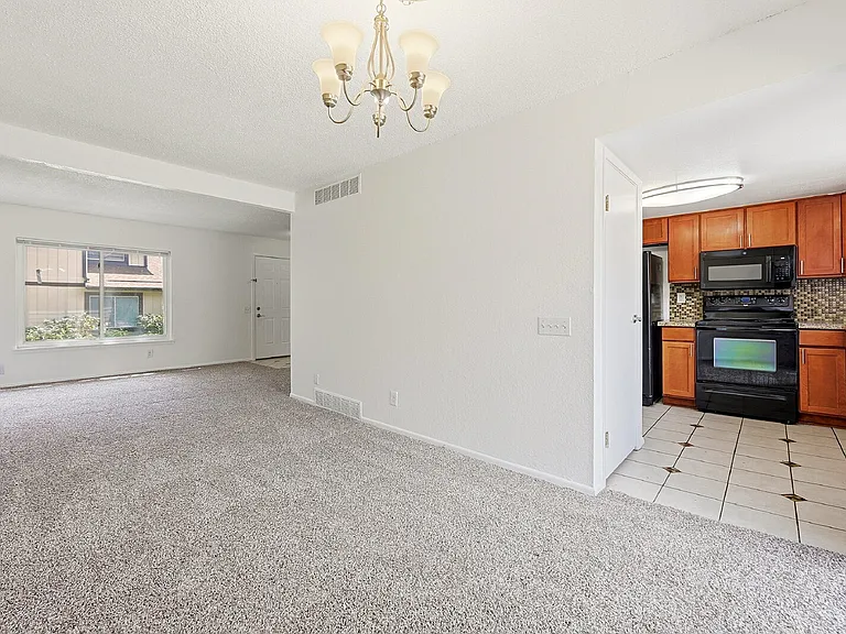 16055 E Ithaca Pl #C — Photo 8