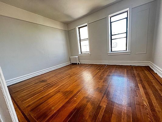 1st image of 2069 E 12th St #77