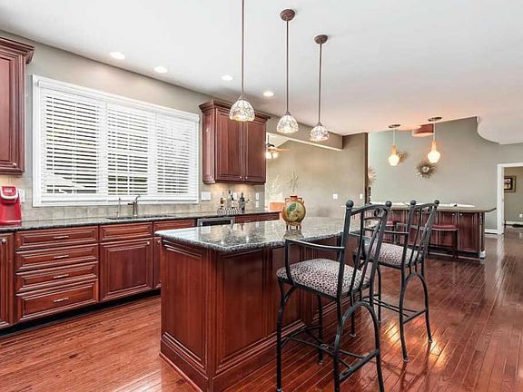 5th image of 8373 Autumnwood Way