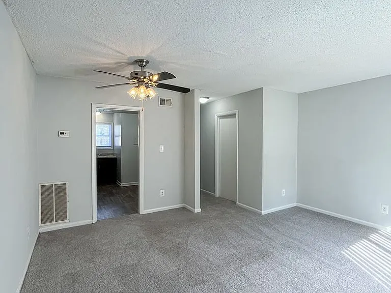 Brynn Marr Village — Photo 22